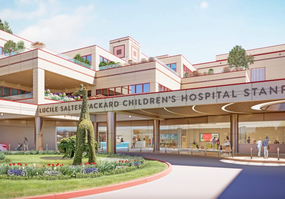 entry_plaza_exterior_1_002.jpg
