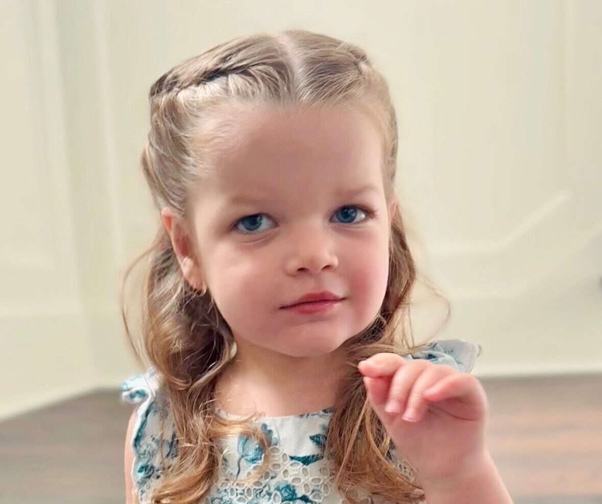 Isabella-2025-08-27 (1)