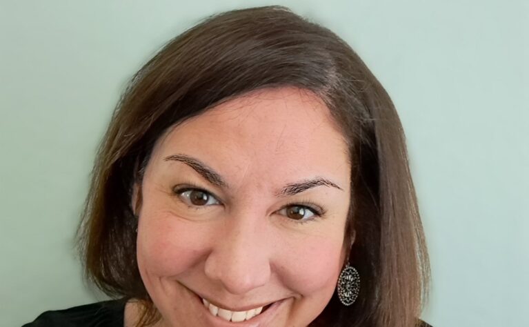 headshot_nannette_1.jpg