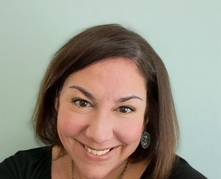 headshot_nannette_1.jpg