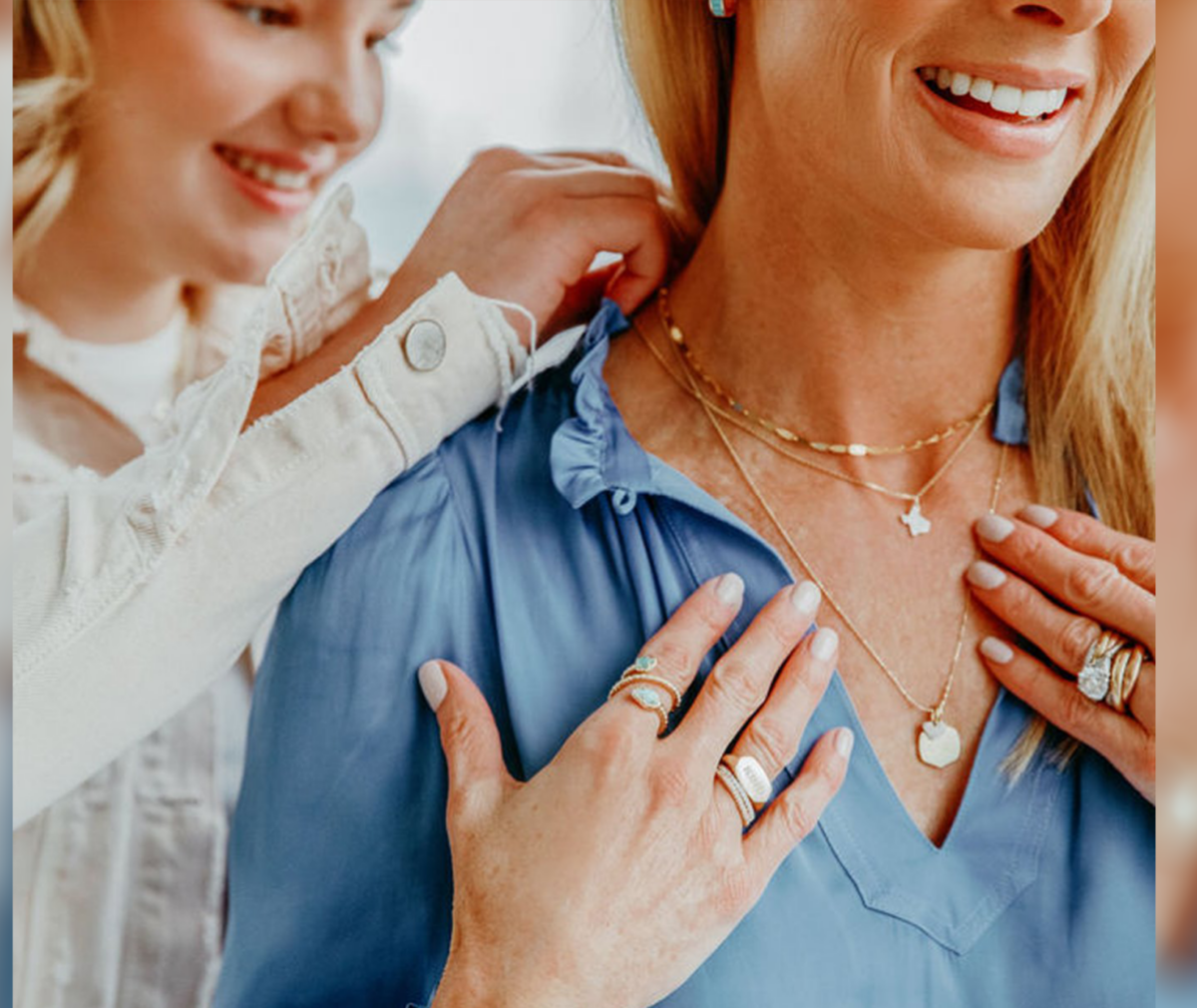 kendrascott2021_main.psd_.png